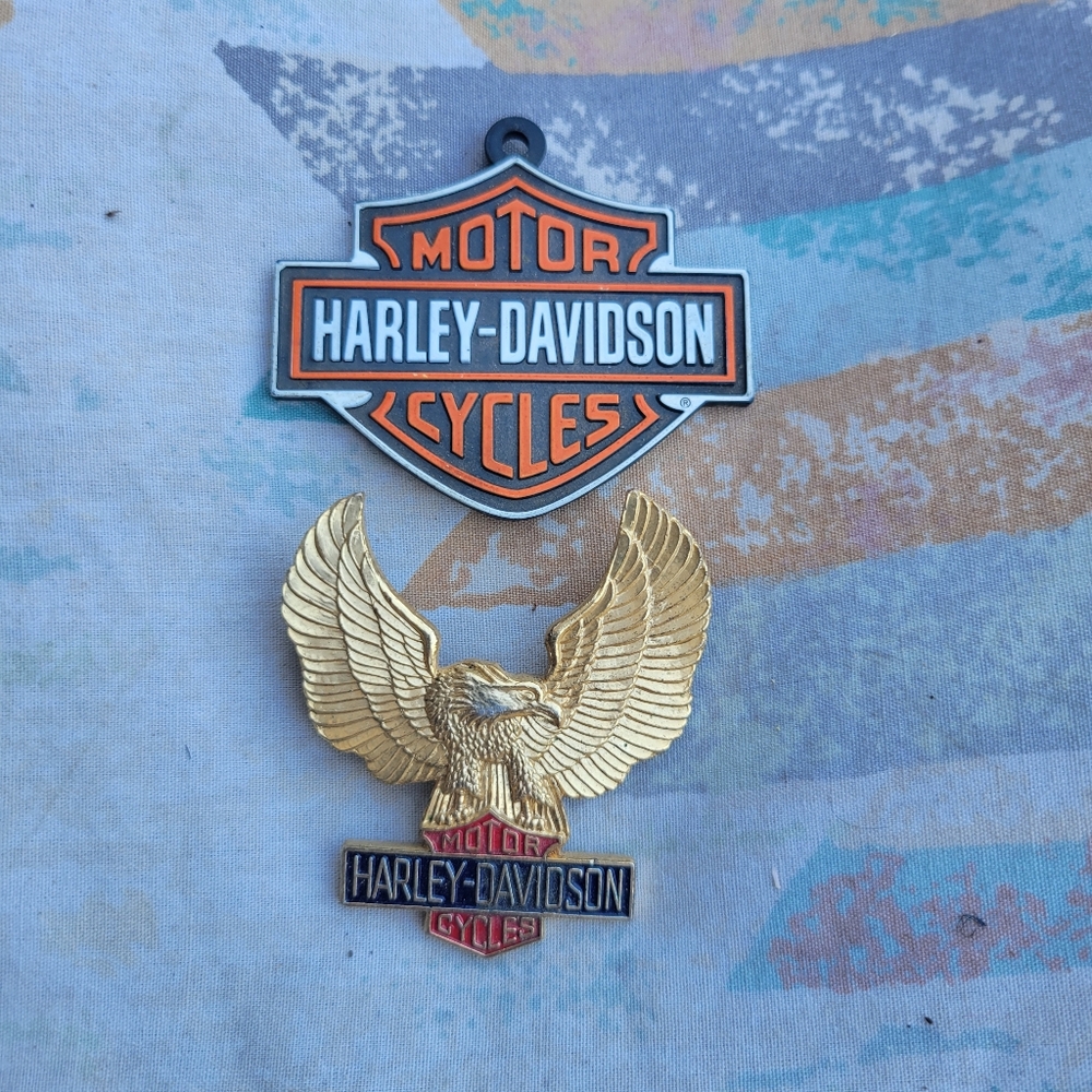Harley-Davidson Gold Eagle Emblem